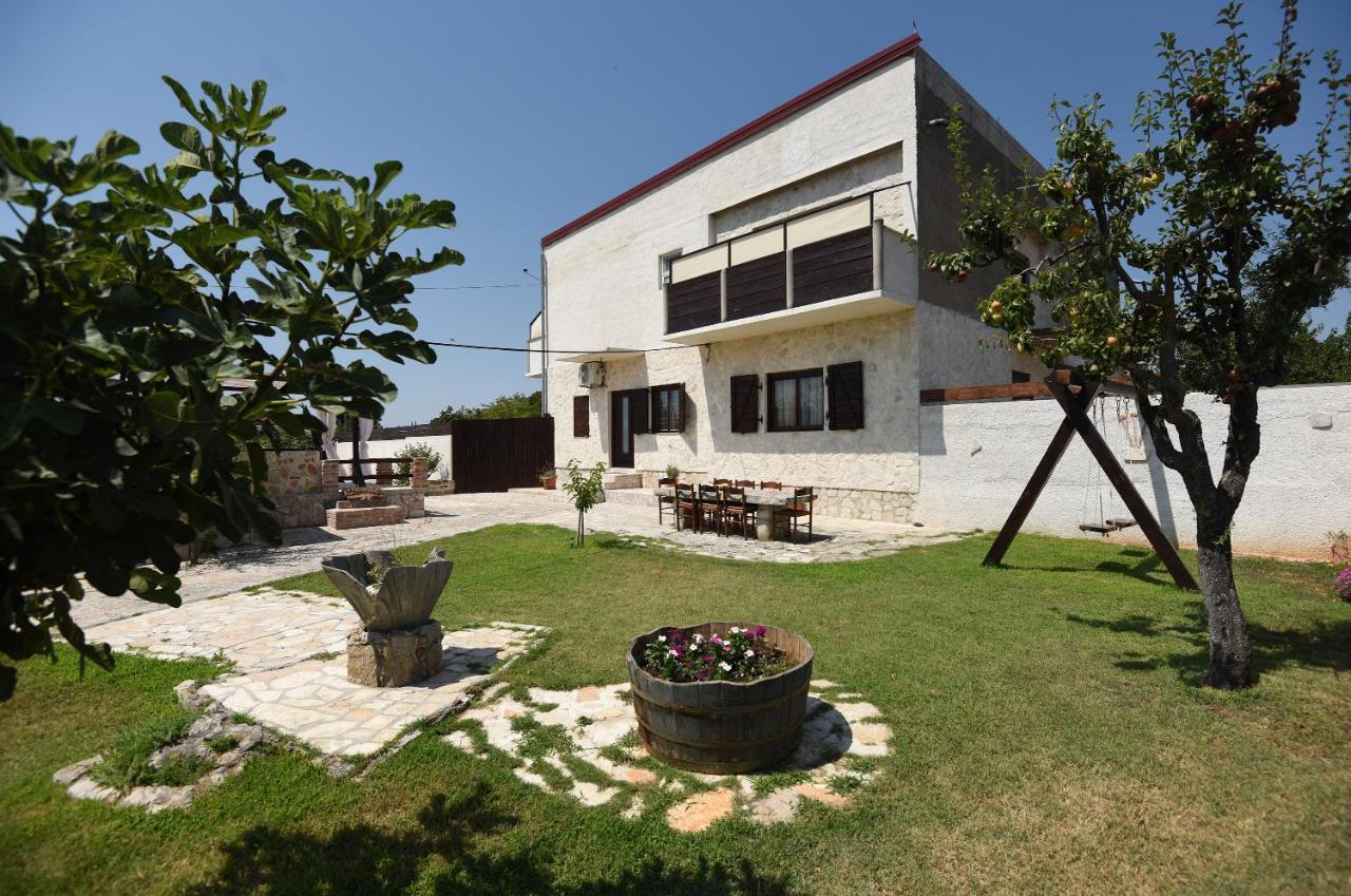House & Apartment Palaca Donji Zemunik Exterior foto